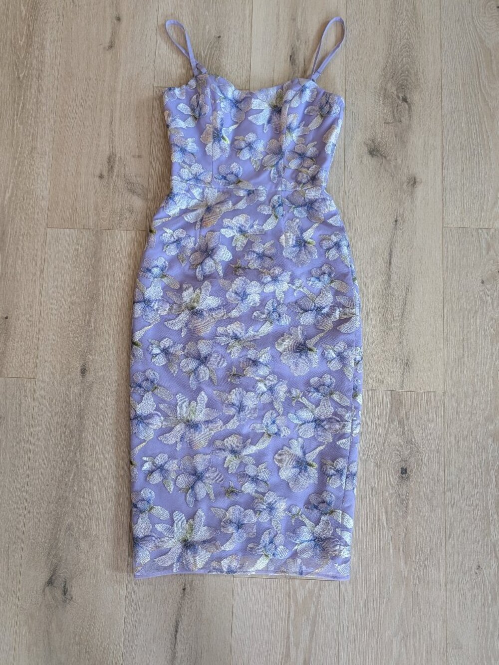 NWOT Dress the Population Blakely Lilac Floral Midi Dress XS